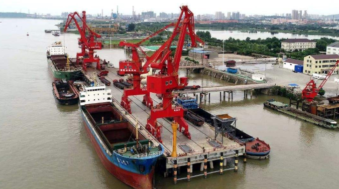 菏泽概述露天料场港口封闭问题的实行方法